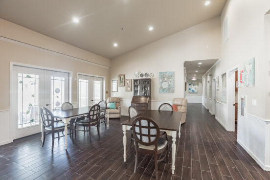 Honey's House of Holetes